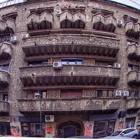 Downtown - Cismigiu Park * Bükreş