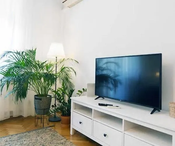 Downtown - Cismigiu Park Διαμέρισμα Βουκουρέστι