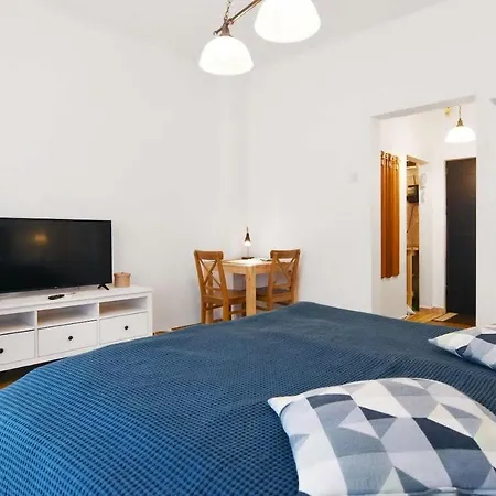 Апартаменти Downtown - Cismigiu Park *